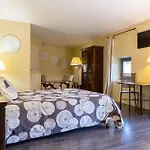 Domaine De Godchure - 11 Pers Jacuzzi&sauna Saint-Hubert